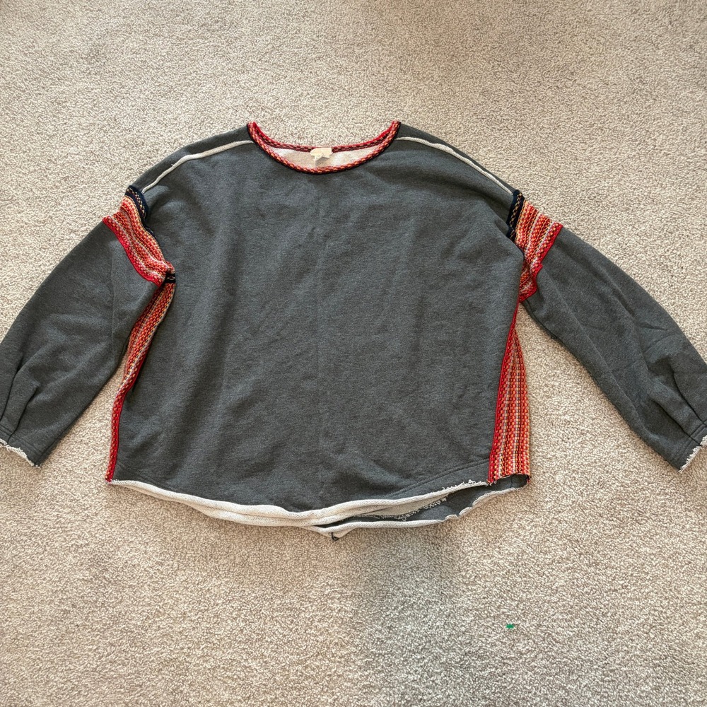 Natural Life Knit Trim Sweatshirt Womens S/M Gray Crewneck Pullover Boho Fall